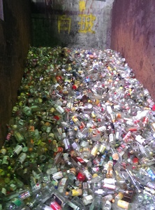 玻璃瓶資源回收-1